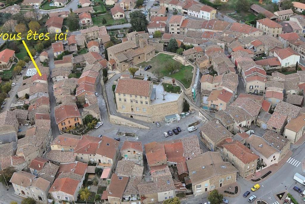 Charmant Meuble Dans Un Joli Village Circulaire Alixan Exterior foto